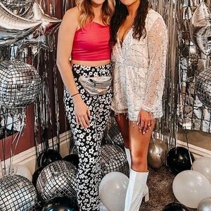 Women’s flower flare pants